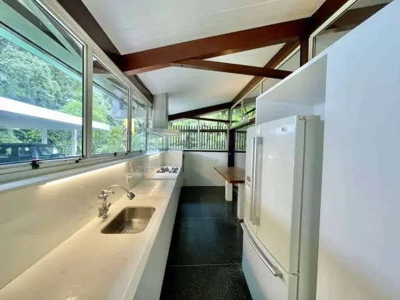 Imagem Cond. dos Arquitetos - Contemporânea e despojada! Casa ÚNICA e ESPECIAL!