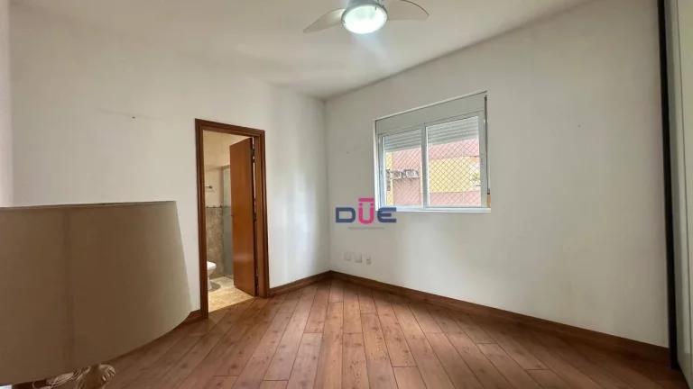 Imagem Apartamento com 3 dormitórios à venda, 130 m² por R$ 1.400.000 - Gonzaga - Santos/SP