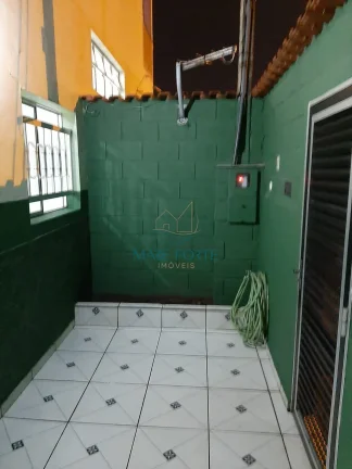 Imagem SOBRADO ENORME COM 04 KITNETES INDEPENDENTES!