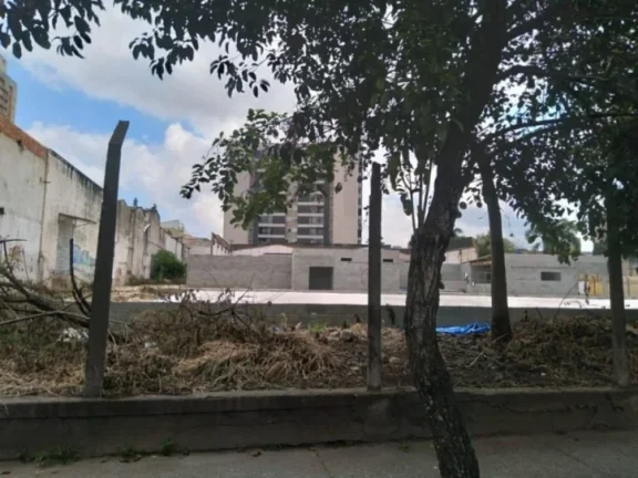 Imagem Alugo Terreno para pátio, ou construção BTS em Santo André, Vila América.