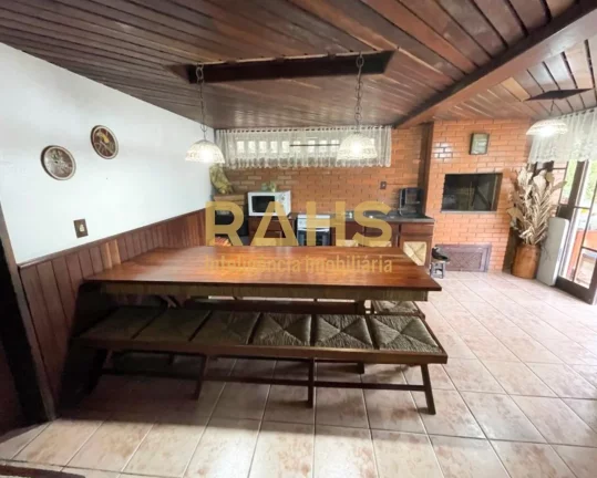 Imagem SOBRADO NO BAIRRO SAGUAÇÚ AVERBADO COM 255 M2 ÁREA CONSTRUIDA Excelente sobrado no bairro Saguaç...