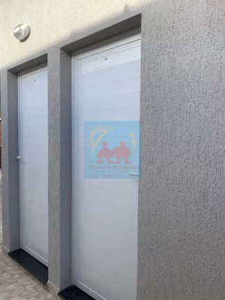 Imagem Casa Condominio com Sacada, 02 dormitórios, uma vaga de garagem R$ 240mil