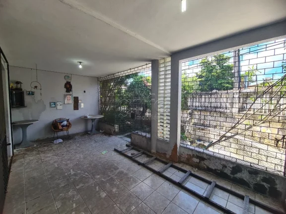 Imagem Excelente casa de esquina, bem ventilada, em ótima localização no Rodolfo Teófilo próximo ao Co...