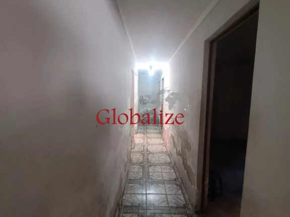 Imagem Oportunidade de casa para reforma com 4 dormitórios na vila São Jorge em Santos por $215.000,00