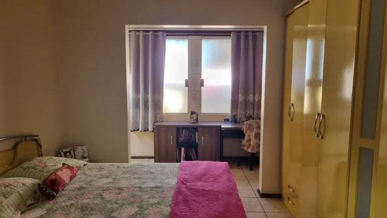 Imagem Casa com 3 dormitórios à venda, 263 m² por R$ 699.000 - Cidade Edson - Suzano/SP