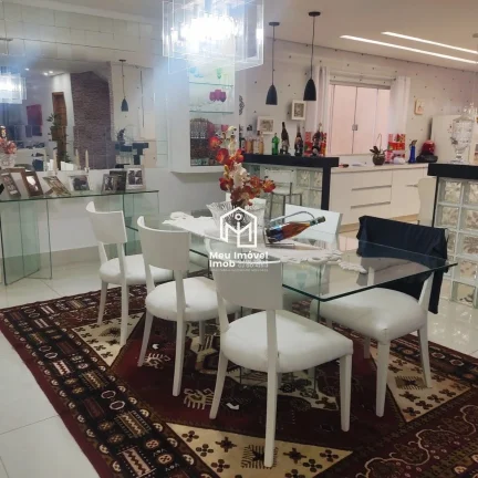 Imagem Casa Resid Veneza 3 suítes 5 vagas 350 m² Vicente Pires