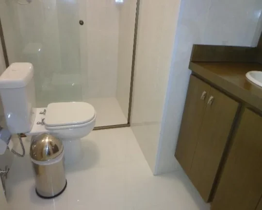 Imagem Cobertura penthouse no Guarujá na Praia da Enseada com vista para o mar