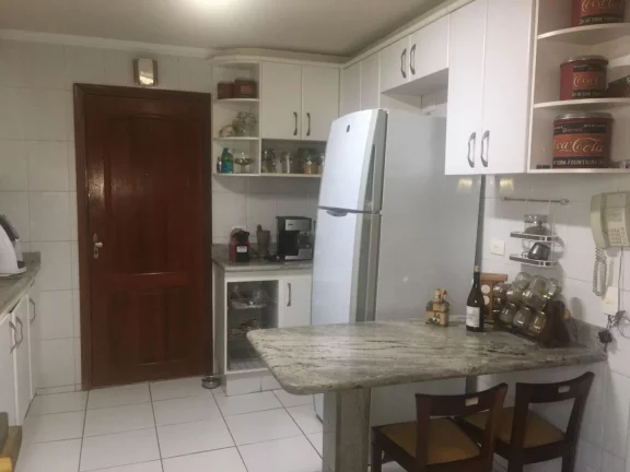 Imagem Apartamento Edifício Pedro Ometto bairro Central, sendo 3 dormitórios 1 suíte e armários, sala p...