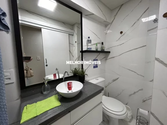 Imagem Apartamento com 2 Dormitórios na Quadra do Mar no Centro Balneário Camboriú-SC
