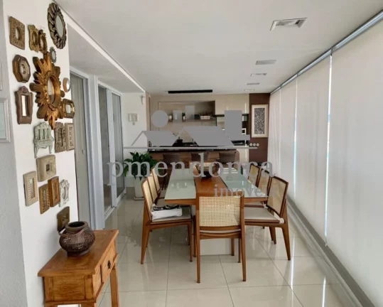 Imagem Apartamento com varanda gourmet em Perdizes, andar alto e vista para o por do sol.