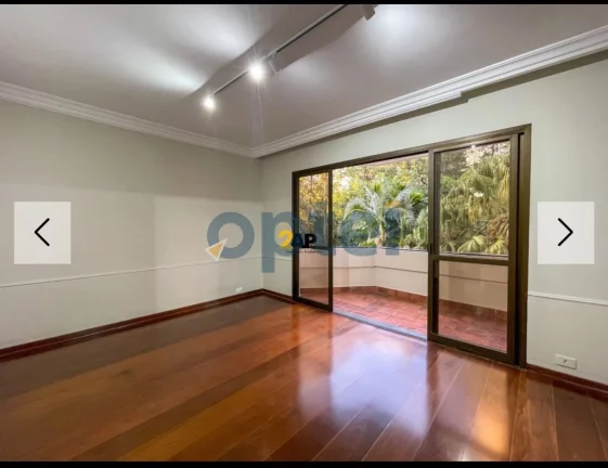 Imagem Apartamento Semimobiliado de 217m2, 4 dorms (2 suítes), 5 vagas, para venda ou locação no condomínio Edifício Condomínio Hyde Park - Morumbi - SP