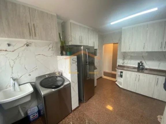 Imagem Apartamento reformado, 75m², 2 dormitórios, 2 banheiros, sendo 1 lavabo, sala ampla para 3 ambient...
