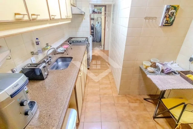 Imagem Excelente oportunidade em Botafogo: Apartamento de 3 Quartos