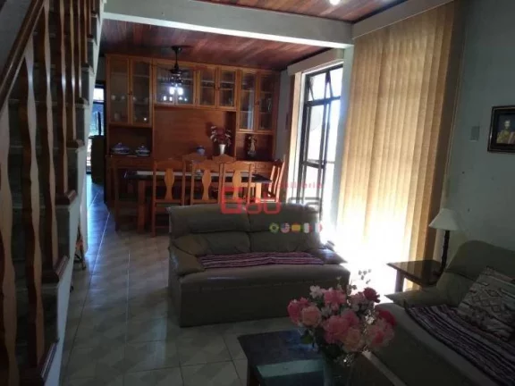 Imagem Cobertura com 4 dormitórios à venda, 200 m² por R$ 1.150.000,00 - Passagem - Cabo Frio/RJ