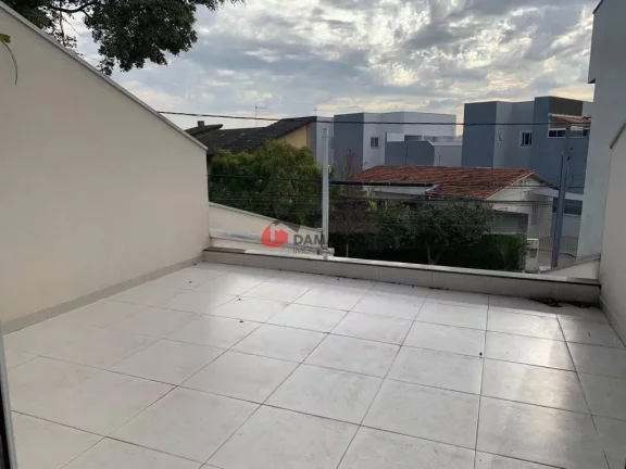 Imagem Sobrado à venda 3 Quartos, 3 Suites, 4 Vagas, Campestre, Santo André - SP