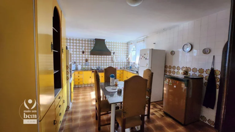 Imagem Casa com 4 quartos, 332 m² construídos, terreno de 740 m² à venda - Batel - Curitiba/PR