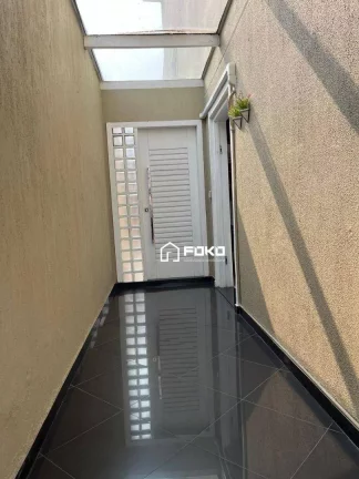 Imagem Sobrado com 4 dormitórios à venda, 200 m² por R$ 1.149.999,99 - Jardim Santa Mena - Guarulhos/SP