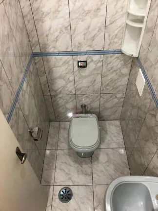 Imagem Sala comercial com 25m² com sacada para locação no Campo Belo.