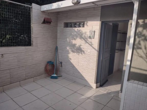 Imagem Sobrado Vila Sônia - 220M², 3 Dorms, 2 Suítes, 2 Salas, Lavabo, 2 Vagas.