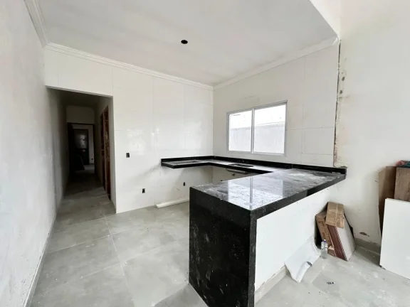 Imagem Casa para Venda em Itanhaém, Bopiranga, 2 dormitórios, 1 suíte, 2 banheiros, 2 vagas