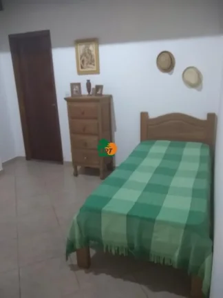 Imagem Chácara para Venda em São Roque, Sorocamirim, 3 dormitórios, 3 suítes, 4 banheiros