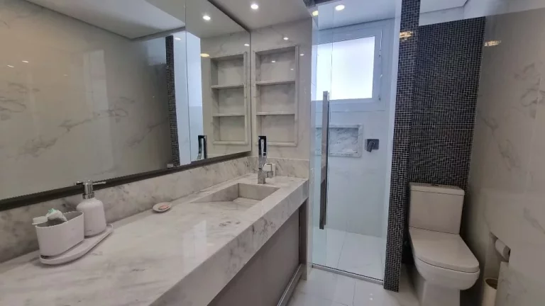 Imagem Apartamento com 4 dormitórios à venda, 190 m² - Pitangueiras - Guarujá/SP