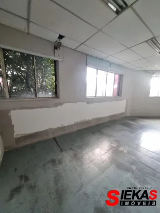 Imagem Galpão comercial de alto padrão em Vila Gomes Cardim, São Paulo-SP: 4 salas, 10 banheiros, 6 vagas de garagem, 6.100m² de área
