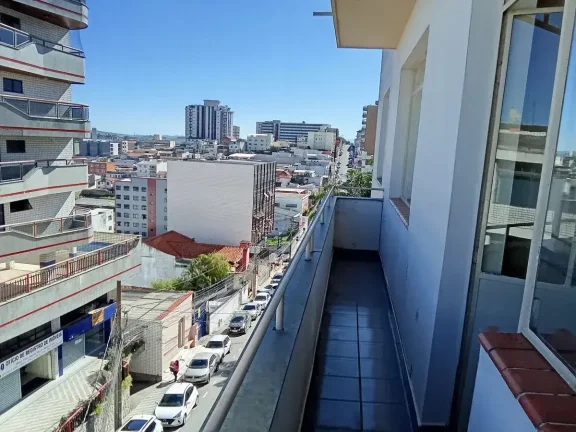 Imagem Apartamento para alugar em Barbacena, Centro, com 4 quartos