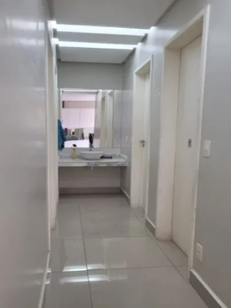 Imagem Oportunidade única: Apartamento de 3 quartos na Glória, Macaé-RJ com 77m² e 2 vagas de garagem!