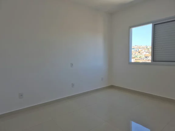 Imagem Apartamento à venda com 2 quartos, sendo 1 suíte, em Vila Thais, Atibaia - SP