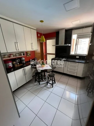Imagem Apartamento no Res. Solar Rivera. Dormitórios: 03 sendo 01 suite. Banheiros: 03. Sala. Cozinha. Vagas de garagem: 02. Área útil: 120m²