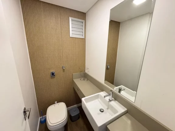 Imagem Apartamento à venda, com 3 quartos, 167m²