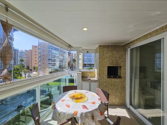 Imagem Apartamento com 3 dormitórios à venda, 90 m por R$ 2.700.000,00 - Riviera