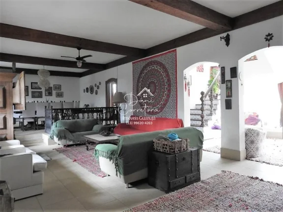 Imagem Imperdível: Casa à venda em Guarujá-SP, Balneário Praia do Pernambuco - 7 quartos, 4 suítes, 3 salas, 7 banheiros, 4 vagas, 463m²