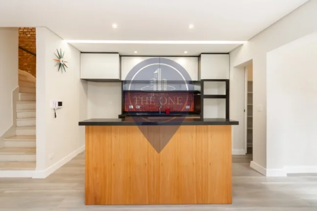 Imagem Casa à venda em São Paulo-SP, Vila Mariana: 3 quartos, 1 suíte, 4 banheiros, 2 vagas, 236m² de área. Aproveite!