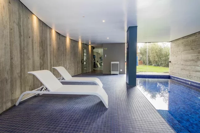 Imagem Apartamento à venda em Porto Alegre, Petrópolis, com 2 quartos, 118m2