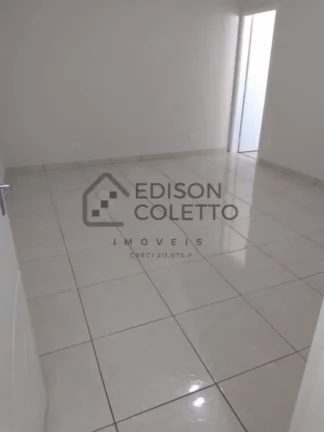 Imagem Casa reformada a venda em Piracicaba com excelente localização, no bairro Castelinho