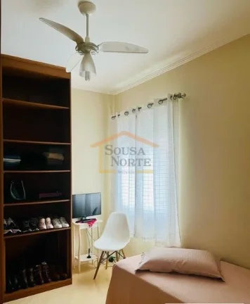 Imagem Casa em Condomínio Fechado, local alto, vista privilegiada para a Serra da Cantareira.
São 3 dormi...