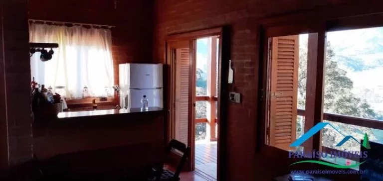 Imagem Paraíso na Serra da Mantiqueira: Chácara completa com vista espetacular!