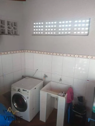 Imagem Sobrado com 3 dormitórios à venda, 220 m² por R$ 592.000,00 - Jardim Helena - Ferraz de Vasconcelos/SP