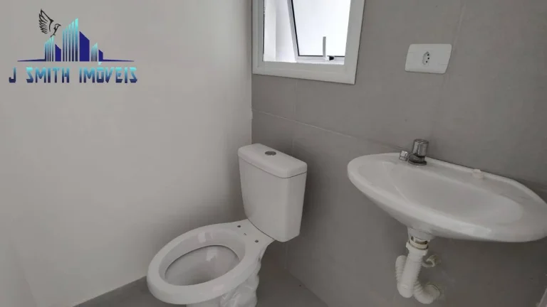 Imagem CASA 2 SUÍTES, 75m², 2 VAGAS, CONDOMÍNIO LAZER COMPLETO. KM 26 DA RAPOSO