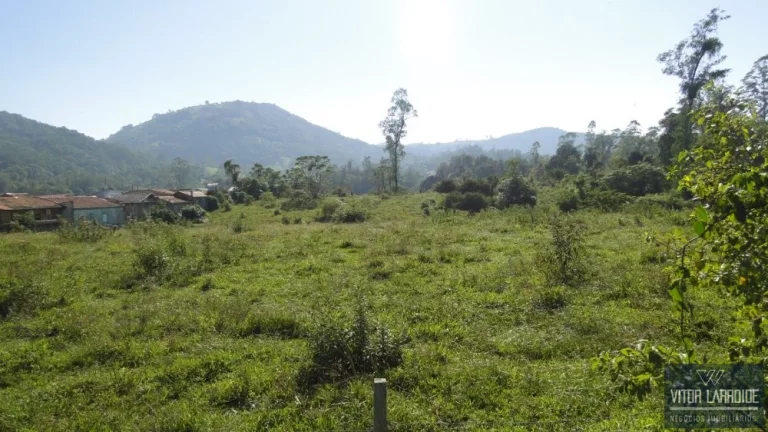 Imagem Terreno de 10,4 Hectares à Venda no Bairro Bom Pastor