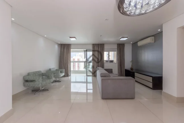 Imagem Apartamento saude andar alto 3 vagas determinada