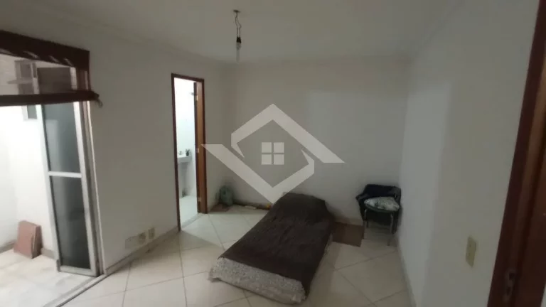 Imagem Casa Triplex- 3 suítes- 119m²- Curicica