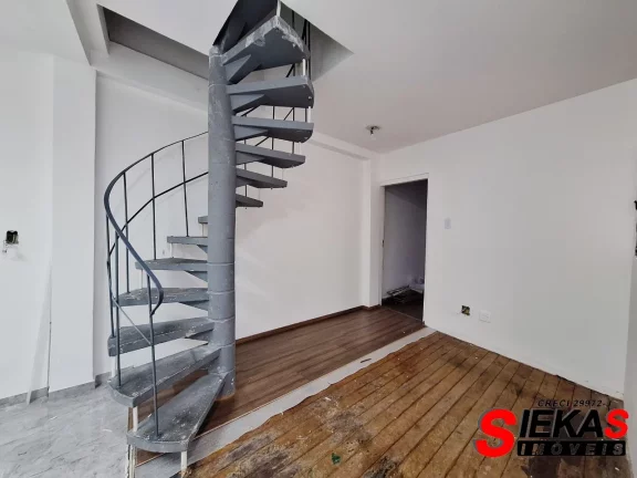 Imagem Casa para Locação na Vila Formosa, São Paulo-SP: 2 Quartos, 1 Sala, 2 Banheiros, 1 Vaga de Garagem e 120m² de Área