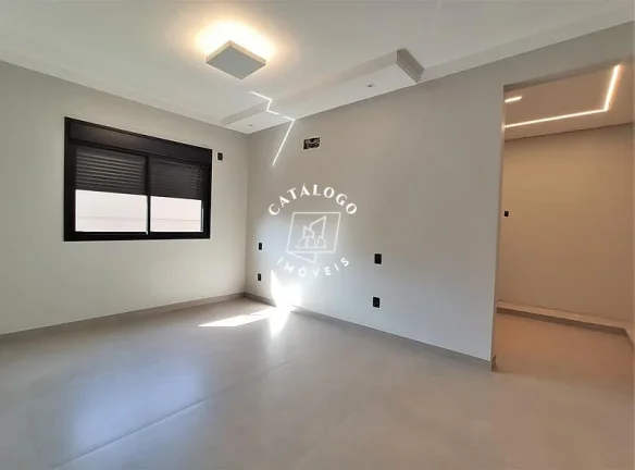 Imagem Casa em Condomínio a Venda no bairro Residencial e Empresarial Alphaville - Ribeirão Preto, SP