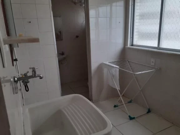 Imagem Apartamento de frente para o mar, 3 dormitórios e 2 vagas por R$ 2.800.000,00 no bairro da Aparecida em Santos