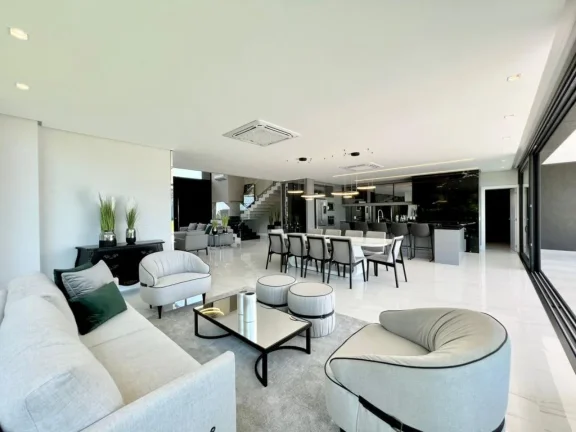 Imagem Casa em Condominio 5 Dormitórios - Bairro --
