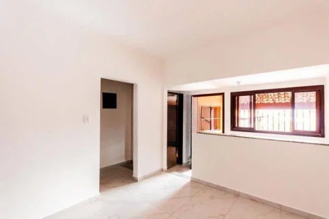 Imagem Sobrado com 3 dormitórios à venda, 188 m² por R$ 540.000 - Vila Lucinda - Santo André/SP