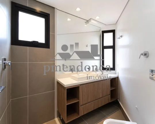 Imagem Apto de 142m² com excelente localização em Perdizes, com 3 quartos sendo 1 suite e 2 vagas.